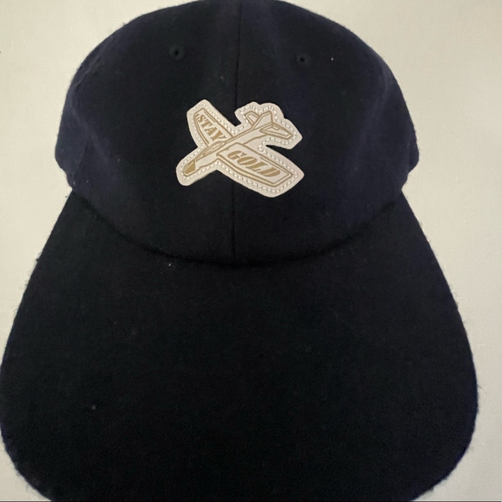 Benny Gold Hat